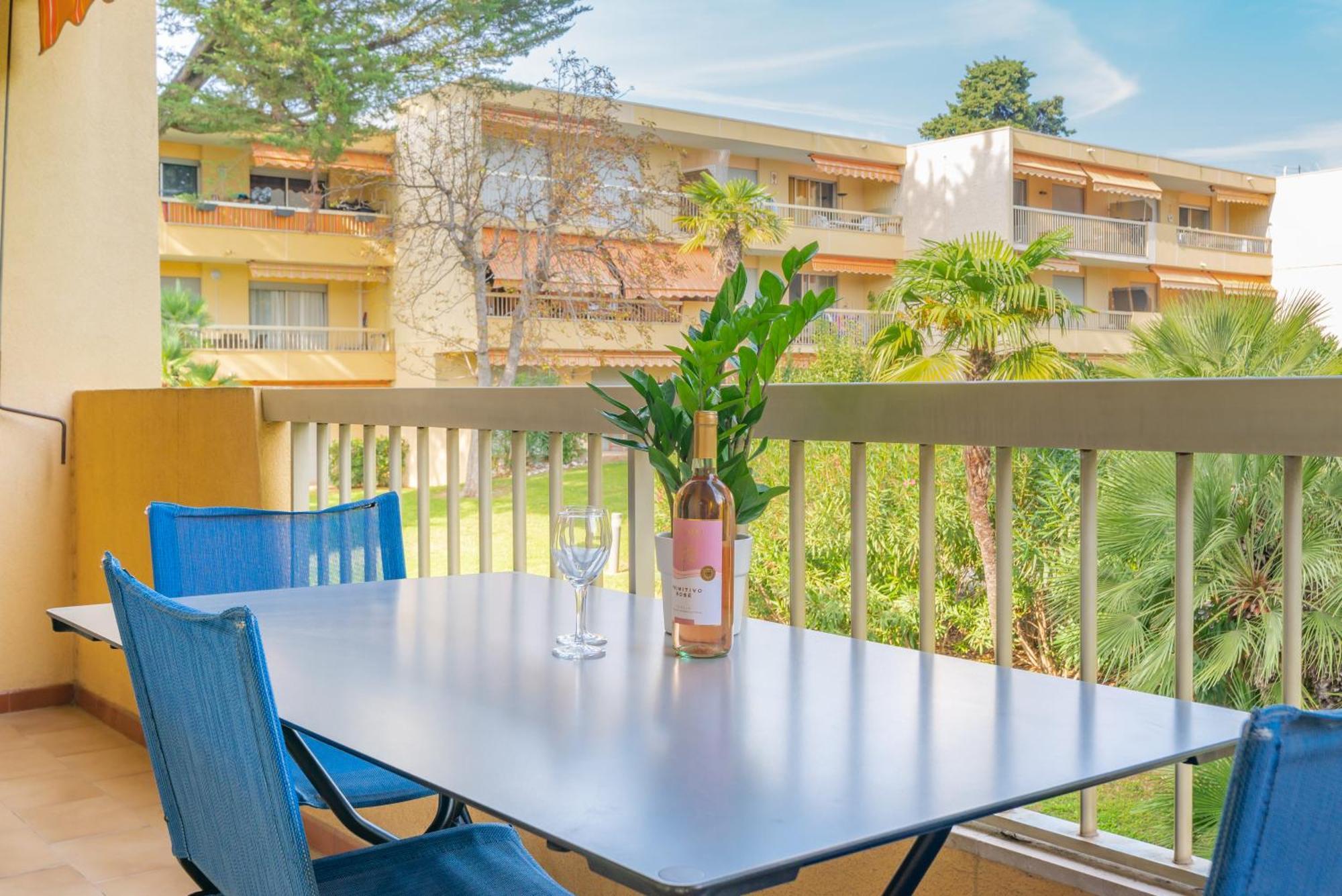 Les 15 Pins & La Mer -Your Green Getaway Near Sea & Beach Antibes Extérieur photo