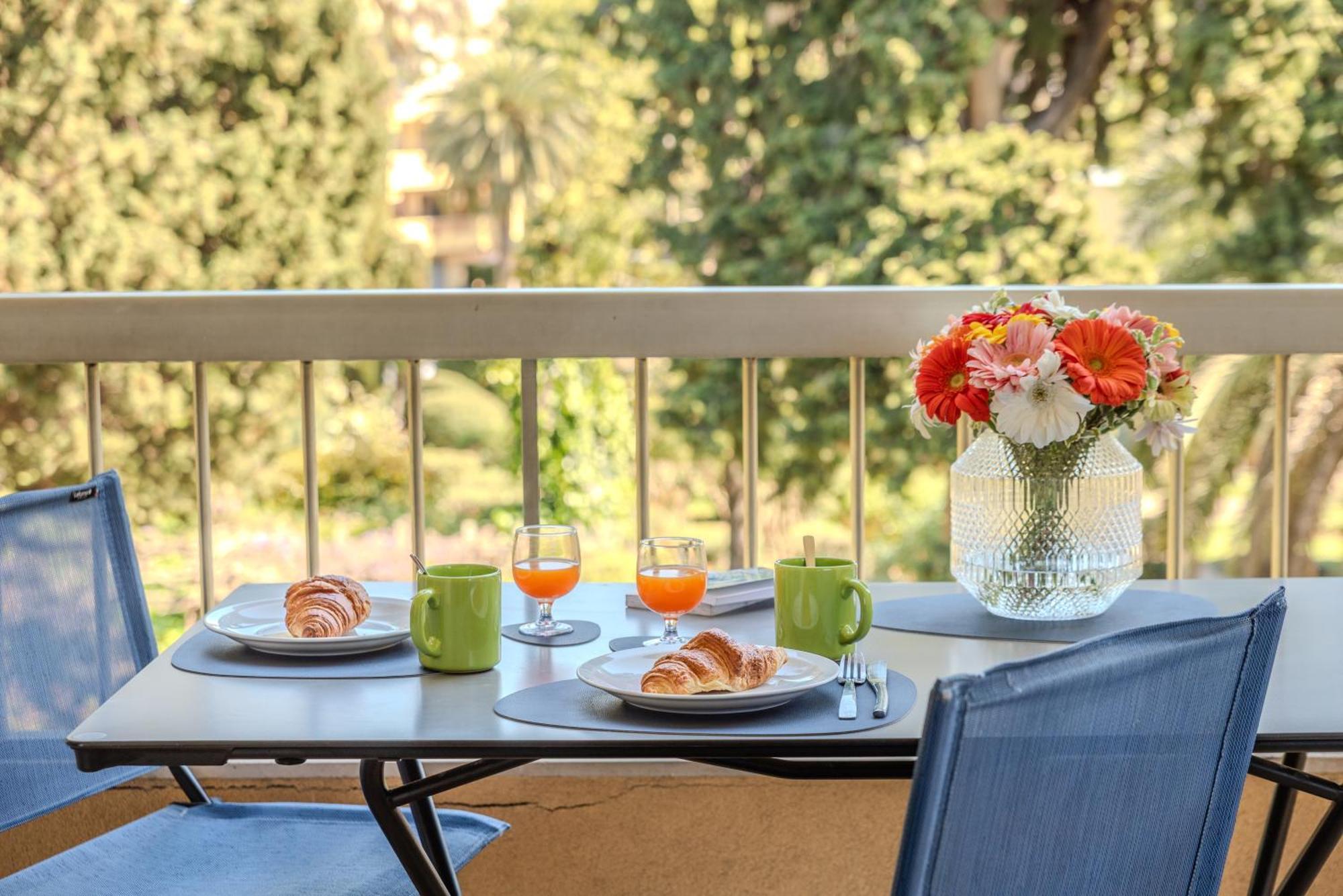 Les 15 Pins & La Mer -Your Green Getaway Near Sea & Beach Antibes Extérieur photo