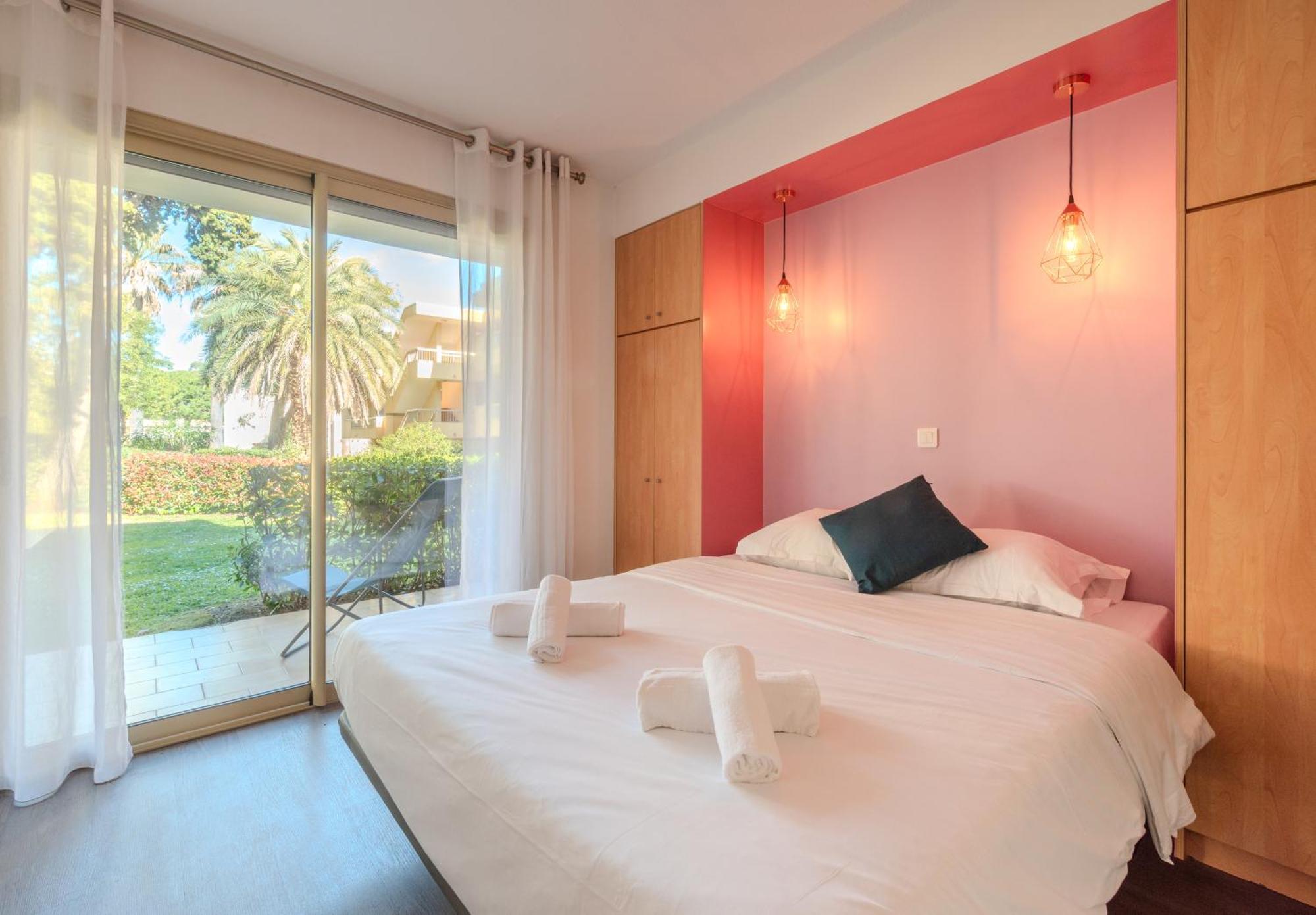 Les 15 Pins & La Mer -Your Green Getaway Near Sea & Beach Antibes Extérieur photo